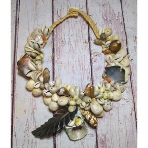 Polynesian Style Papua Cowrie Shell Necklace‎ On Braided Grass Choker